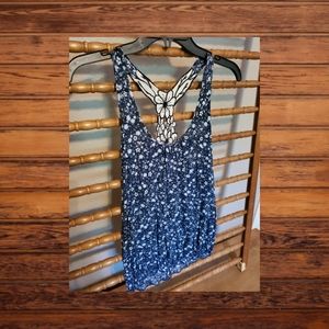 Wetseal • M • Floral • Racerback Tank